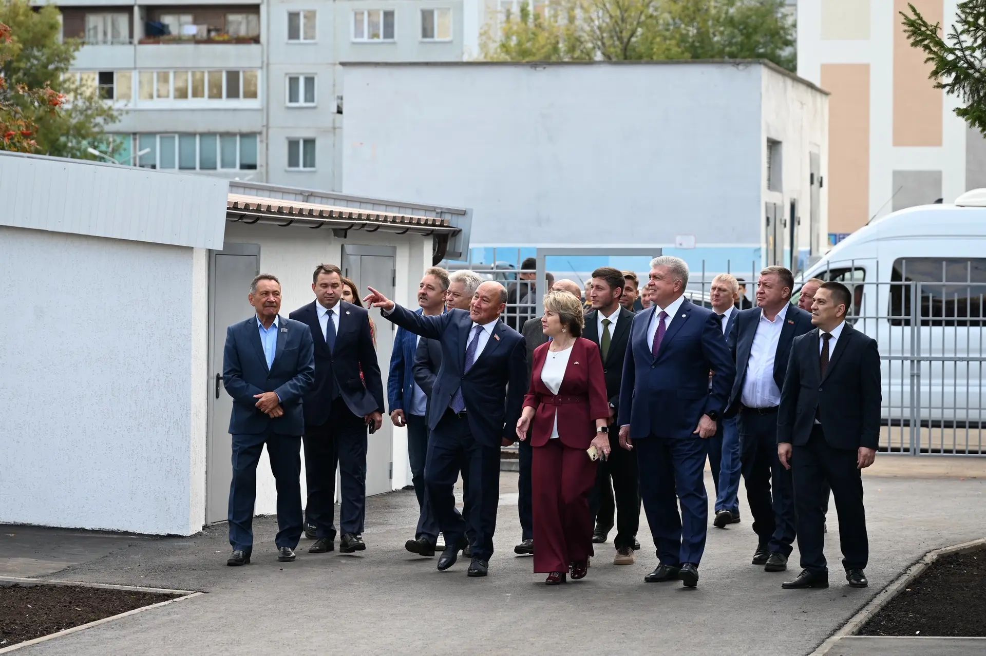 марат ахметов в Челнах посмотрел детсад и музыкальную школу